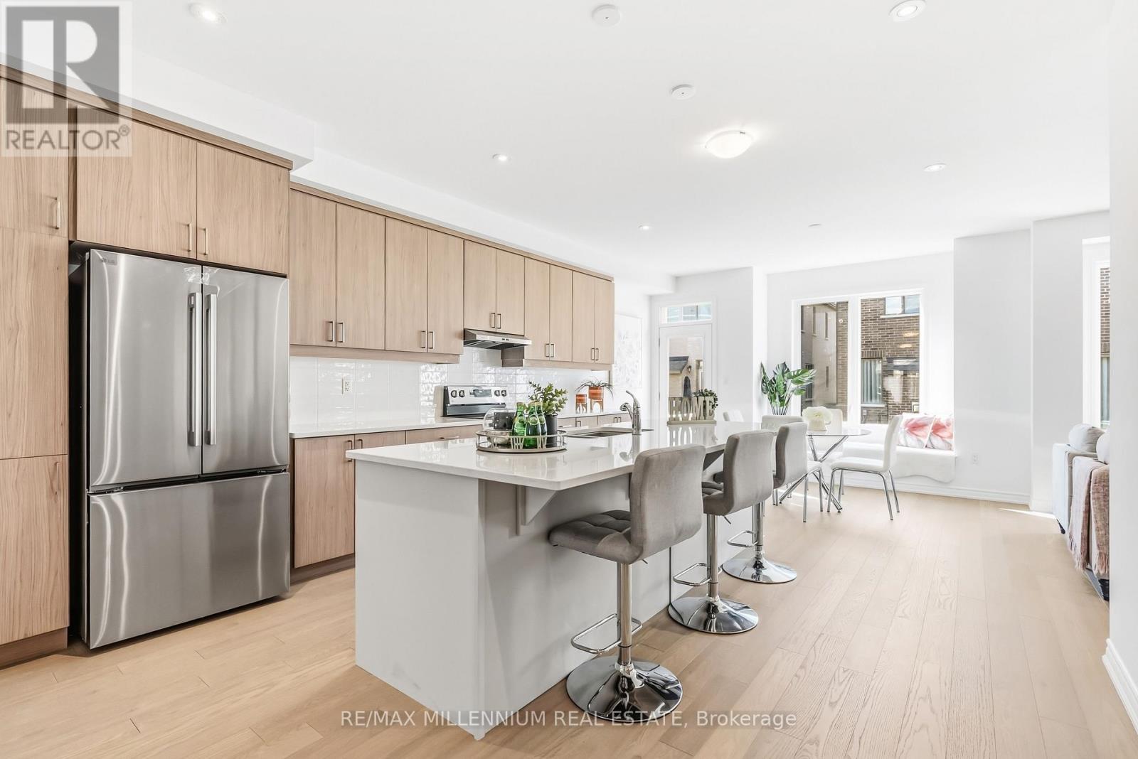 14 Cloudberry Street, Caledon, Ontario  L7C 3H1 - Photo 11 - W12478041