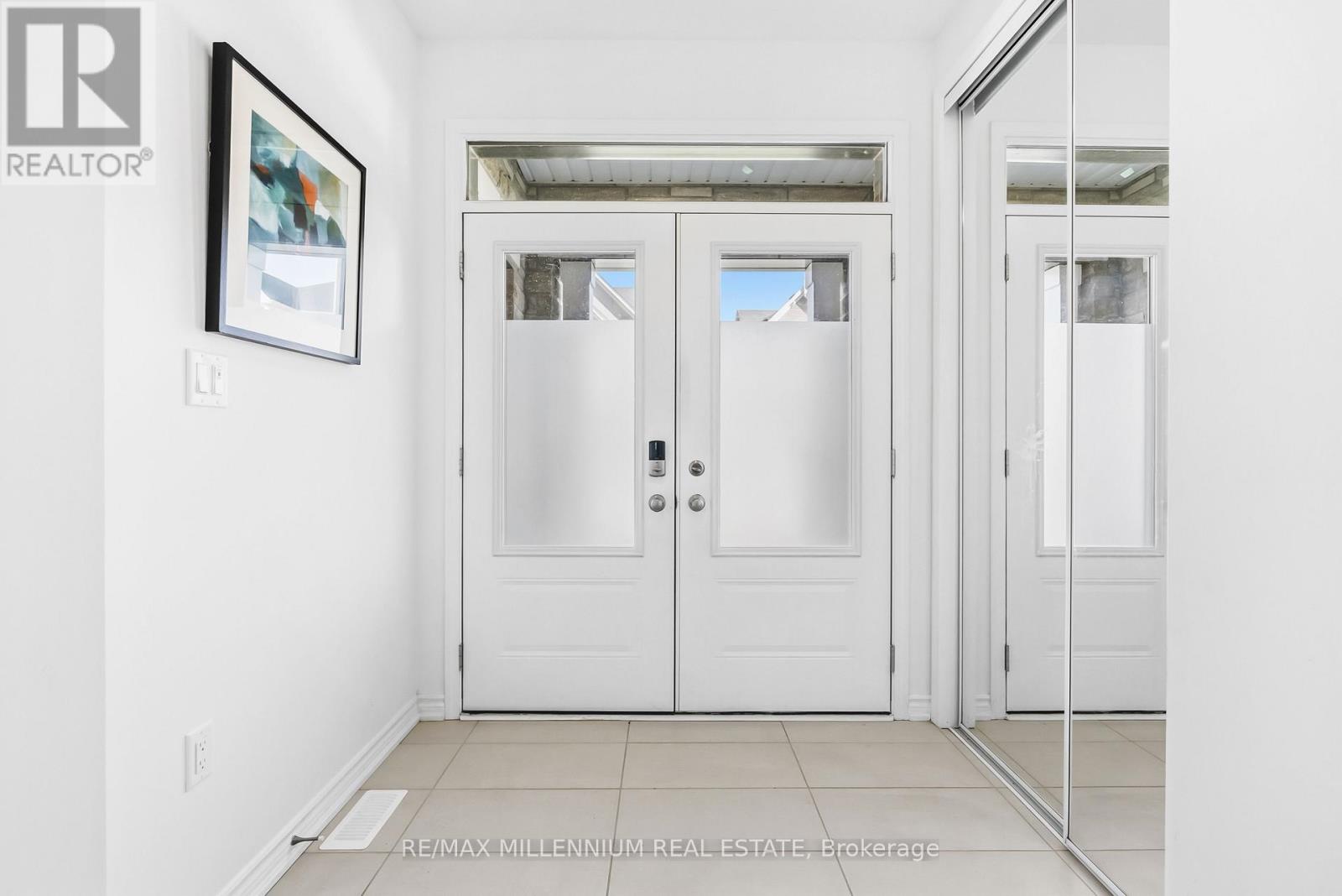 14 Cloudberry Street, Caledon, Ontario  L7C 3H1 - Photo 7 - W12478041