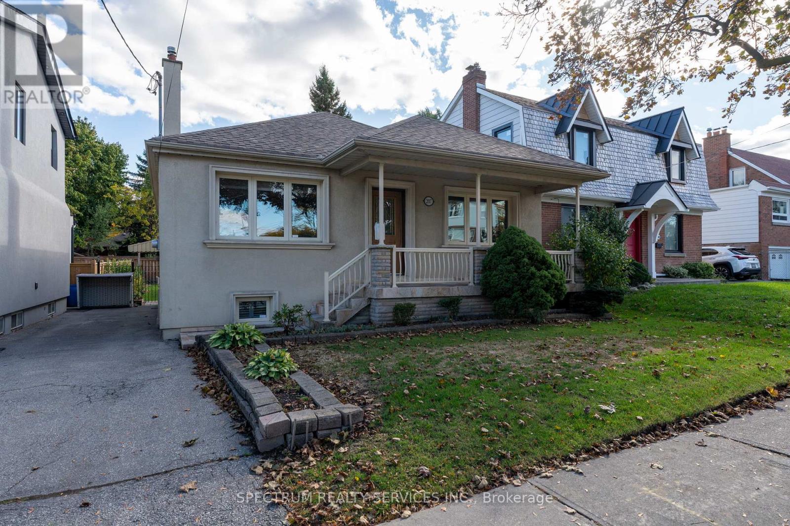 207 Church Street, Toronto, Ontario  M9N 1N9 - Photo 2 - W12478050