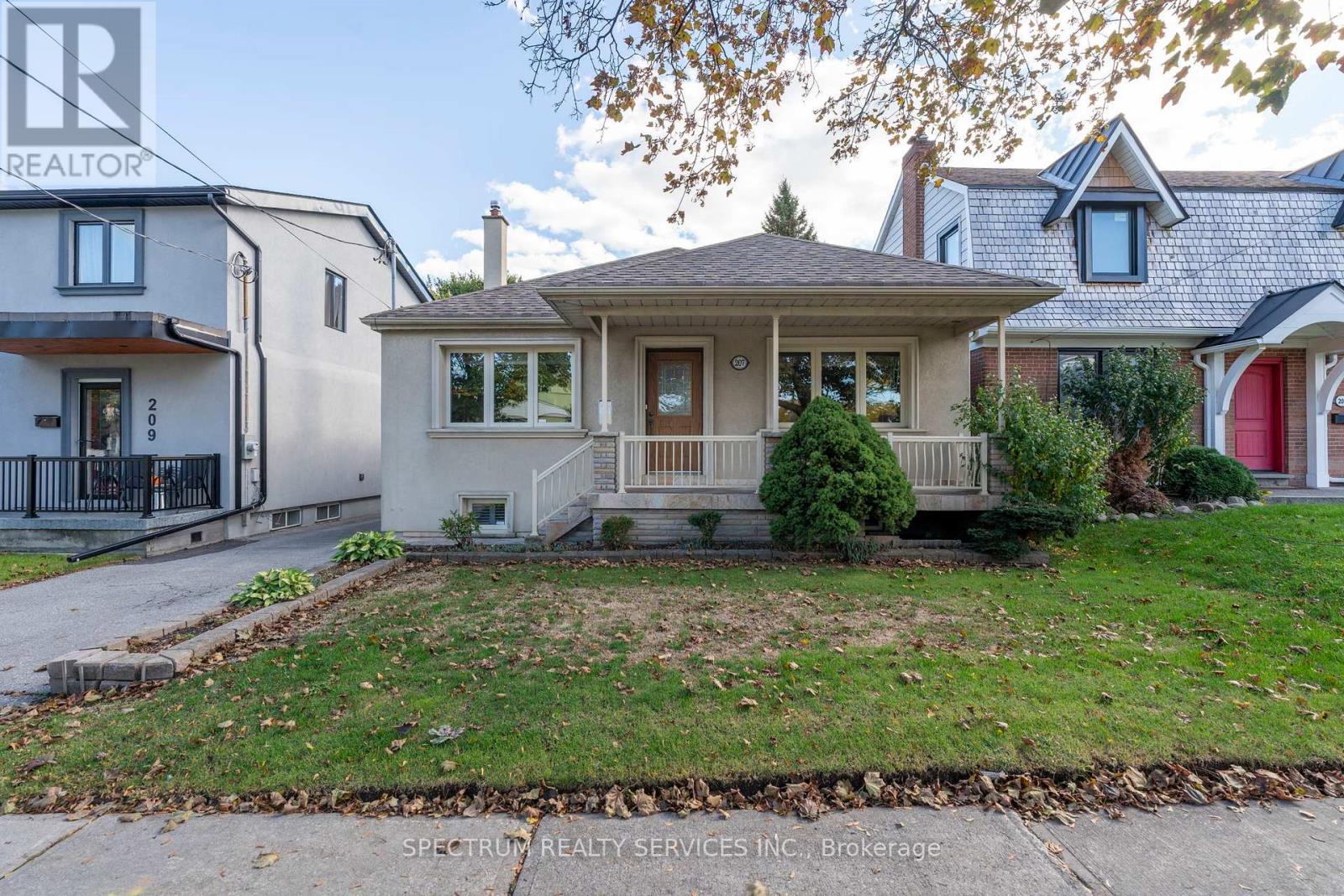 207 Church Street, Toronto, Ontario  M9N 1N9 - Photo 3 - W12478050