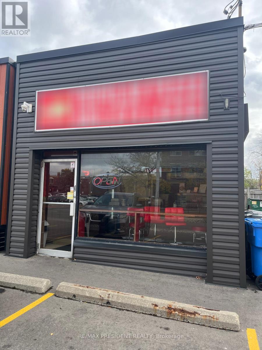 3 - 17 TANNERY STREET, Mississauga, Ontario