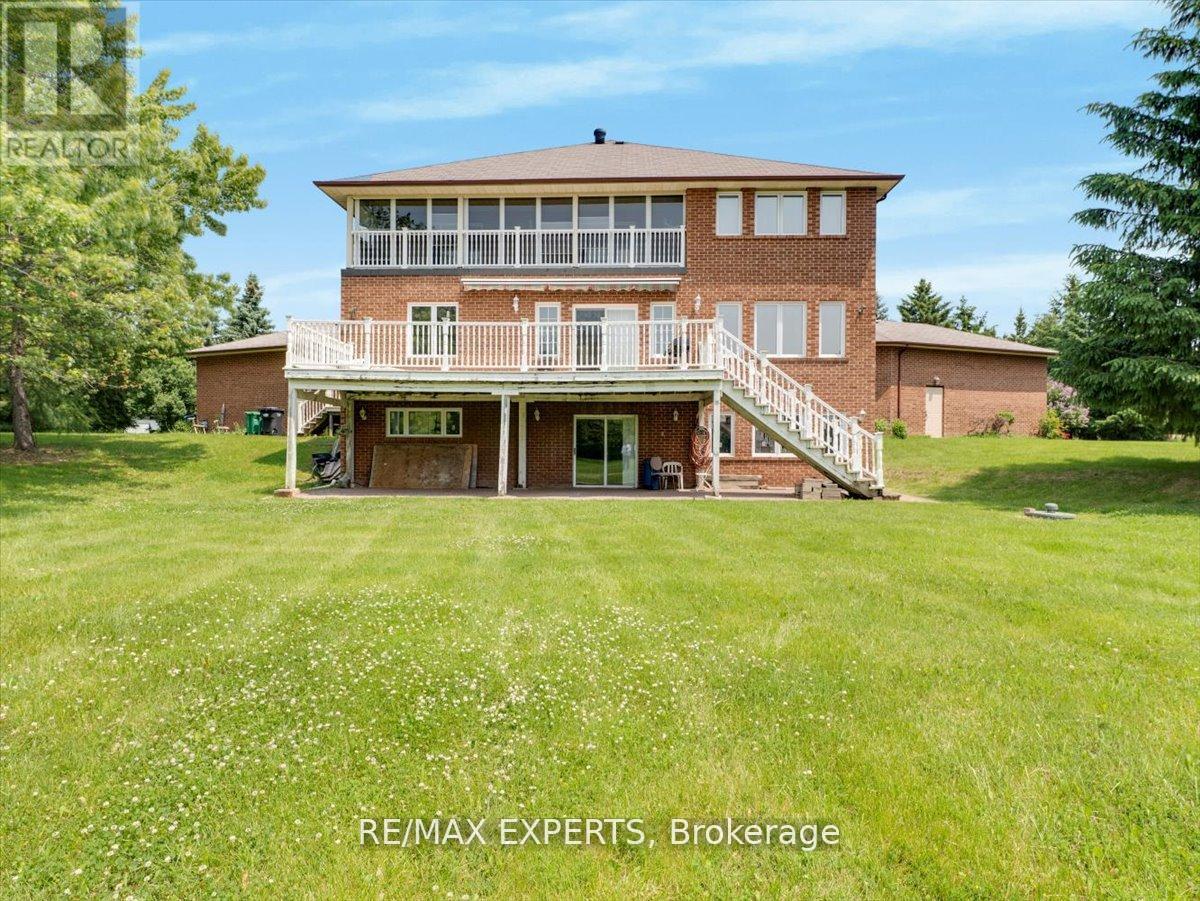 9 Cynthia Crescent, Brampton, Ontario  L6P 0S9 - Photo 26 - W12478057