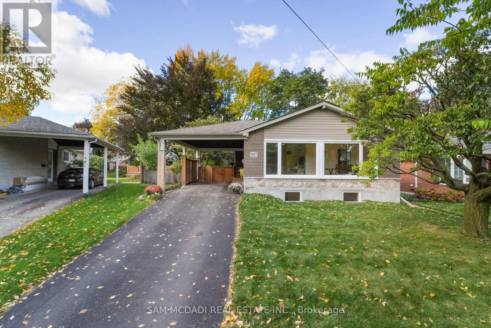 1987 DEANHOME ROAD, Mississauga, Ontario