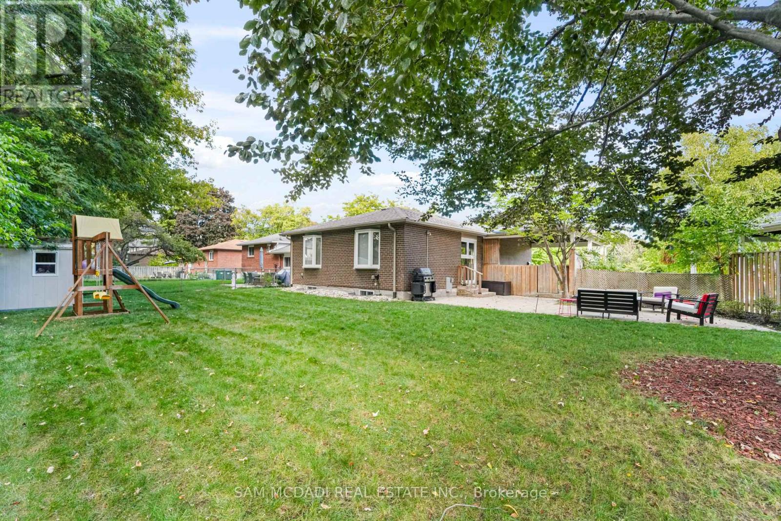 1987 Deanhome Road, Mississauga, Ontario  L5J 2K6 - Photo 37 - W12478090