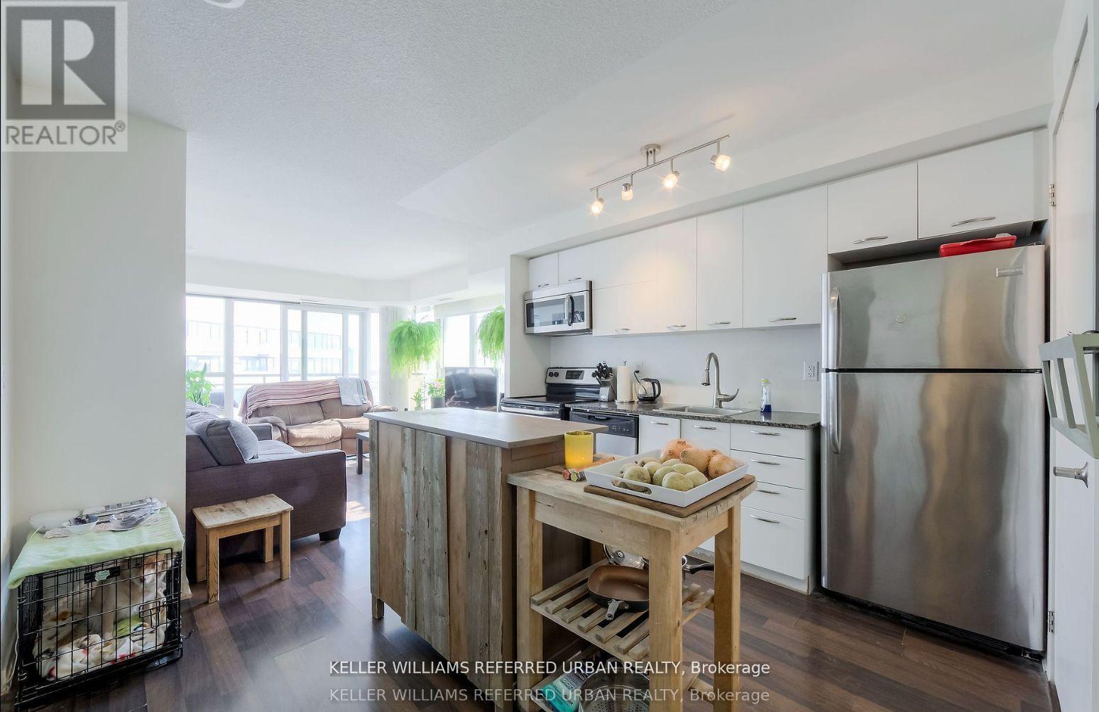 1305 - 38 Joe Shuster Way, Toronto, Ontario  M6K 0A5 - Photo 6 - W12478093