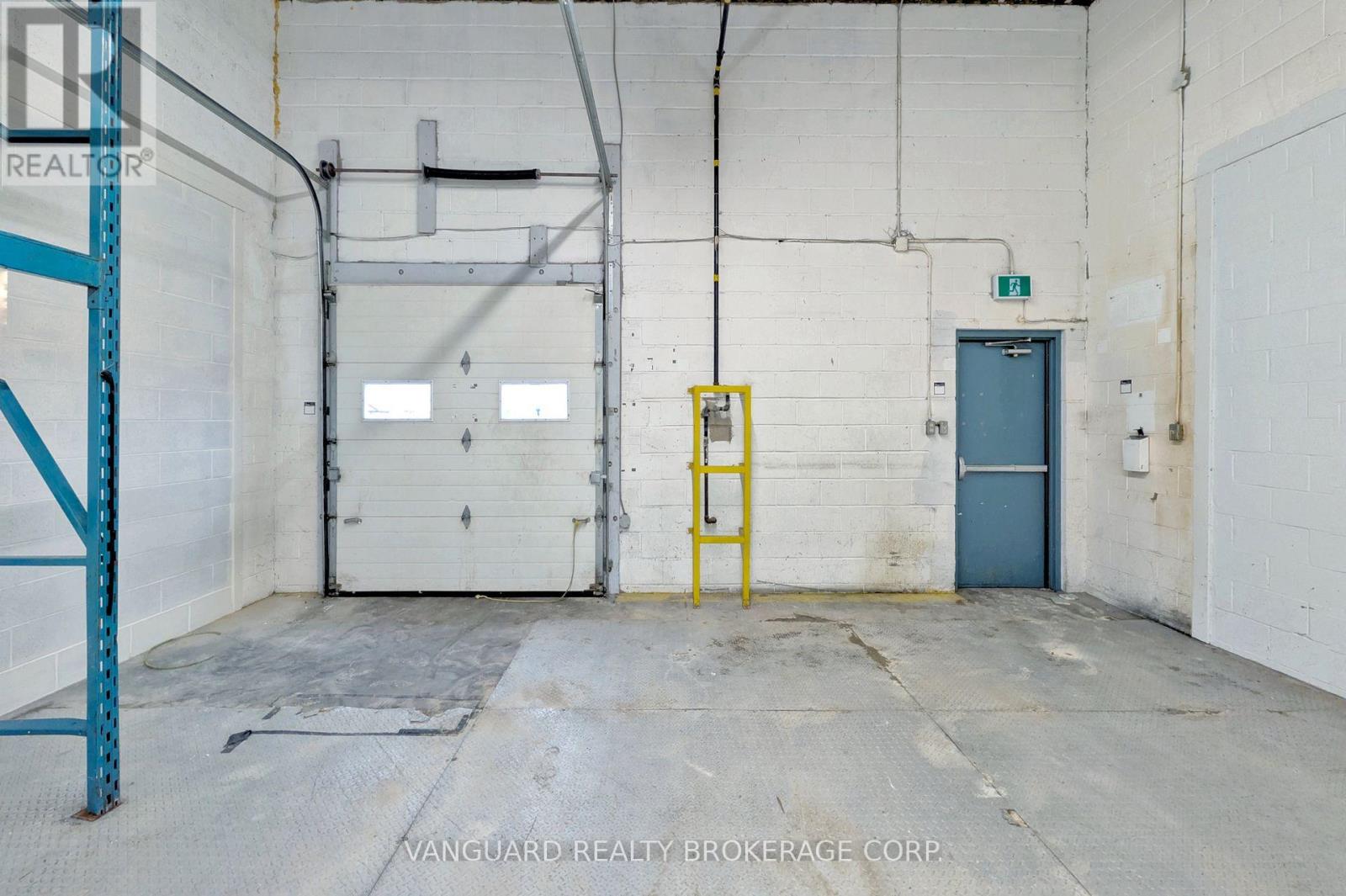 102 Martin Ross Avenue, Toronto, Ontario  M3J 2L4 - Photo 40 - W12478097