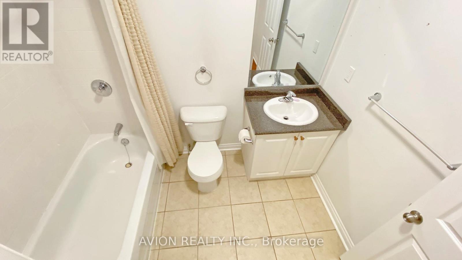5173 Churchill Meadows Boulevard, Mississauga, Ontario  L5M 8B7 - Photo 33 - W12478098