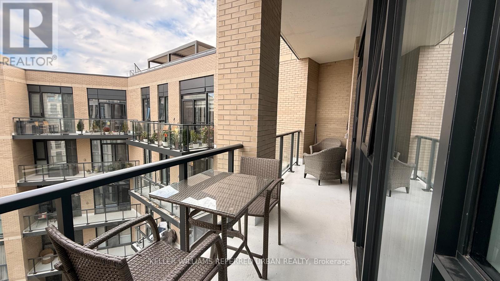 201 - 293 The Kingsway, Toronto, Ontario  M9A 0E8 - Photo 5 - W12478103