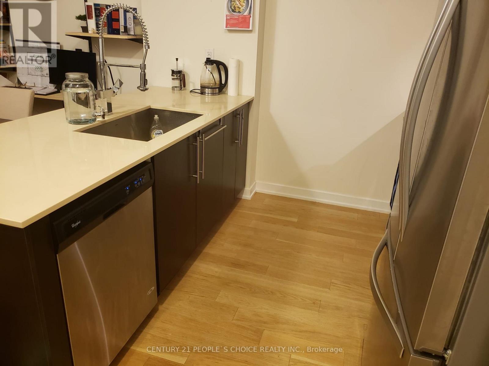 505 - 510 Curran Place, Mississauga, Ontario  L5B 0J4 - Photo 8 - W12478105