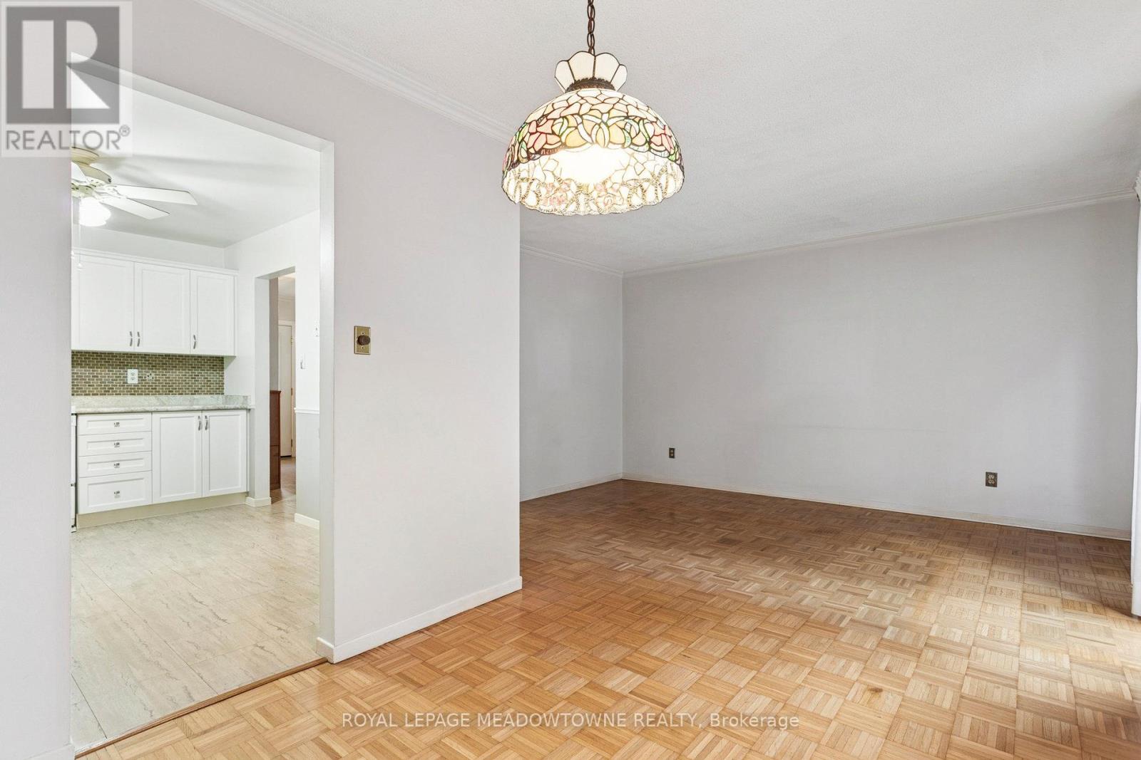 3 - 2701 Aquitaine Avenue, Mississauga, Ontario  L5N 2H7 - Photo 12 - W12478129