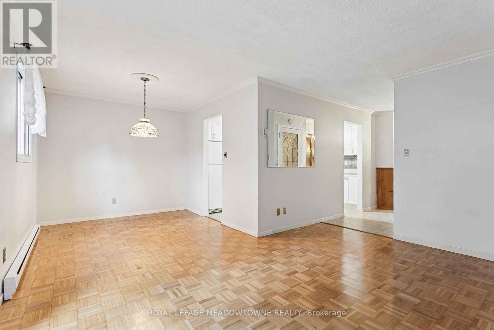 3 - 2701 Aquitaine Avenue, Mississauga, Ontario  L5N 2H7 - Photo 18 - W12478129