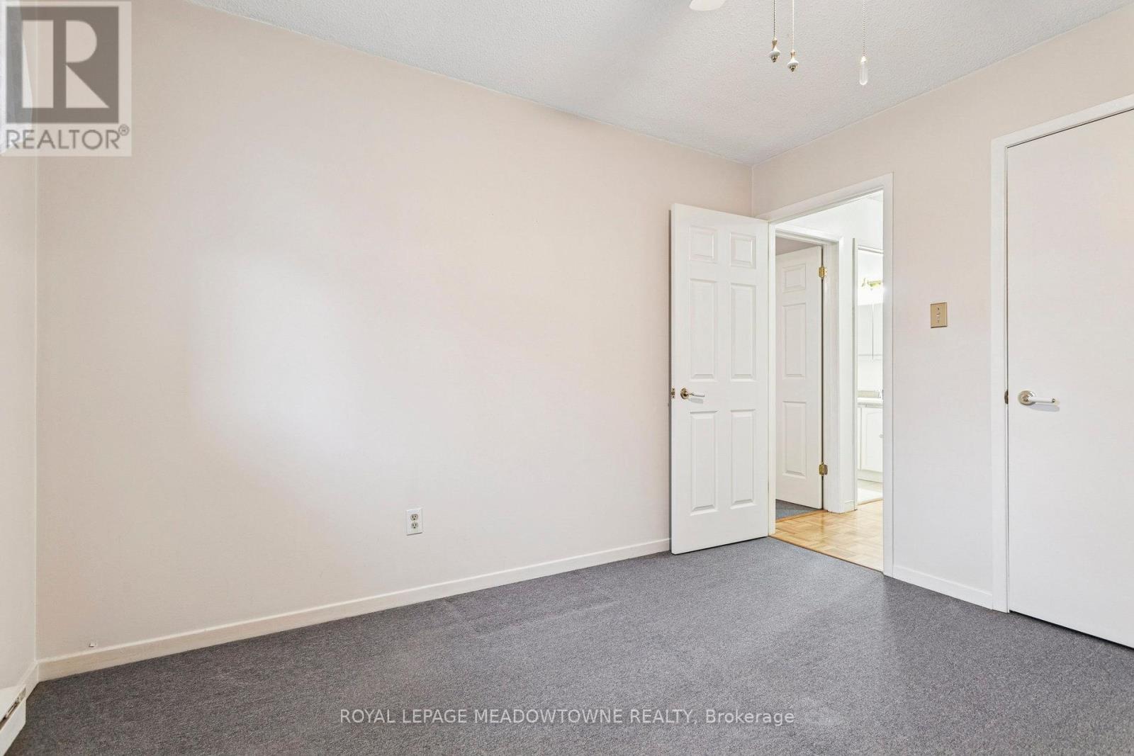 3 - 2701 Aquitaine Avenue, Mississauga, Ontario  L5N 2H7 - Photo 32 - W12478129