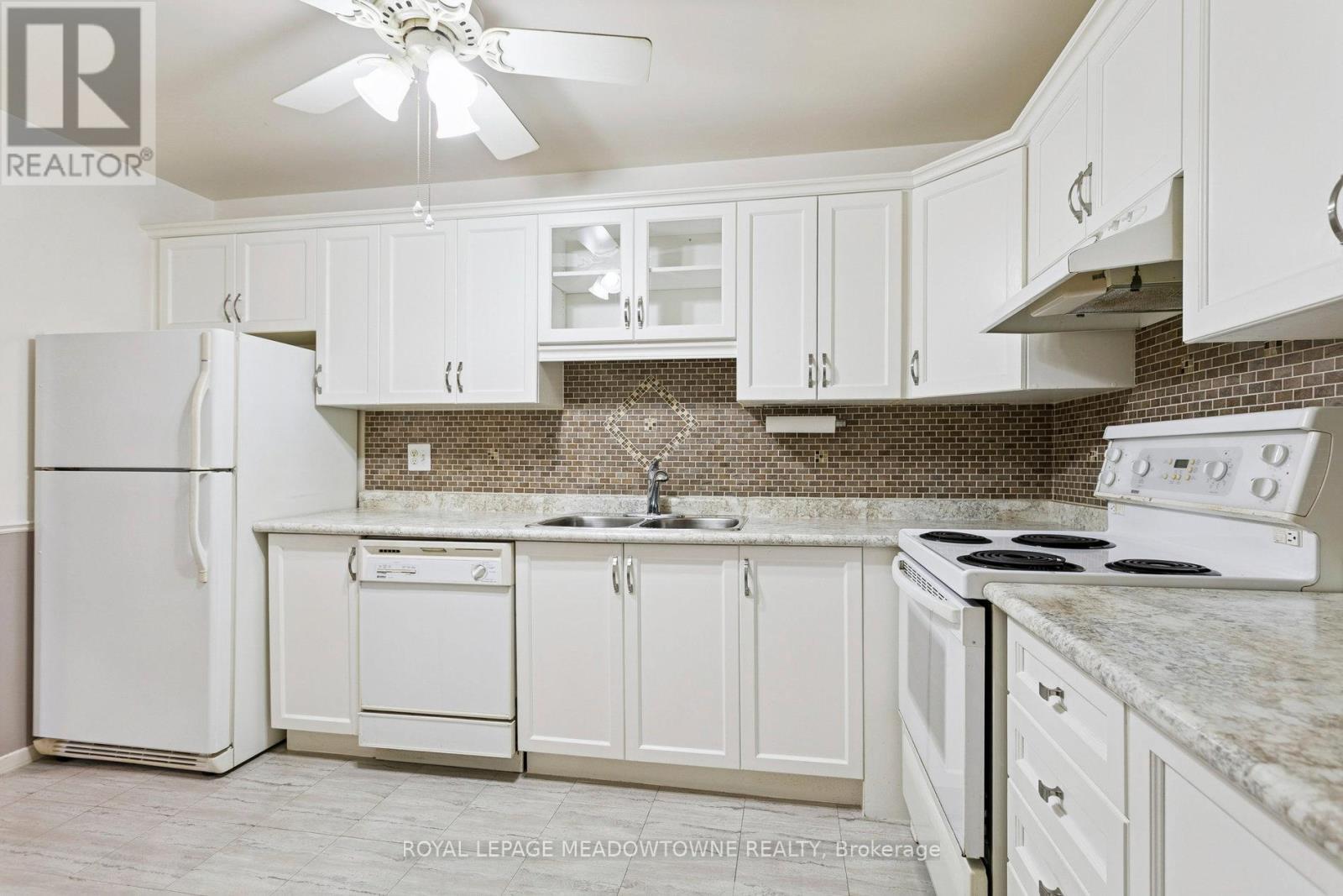 3 - 2701 Aquitaine Avenue, Mississauga, Ontario  L5N 2H7 - Photo 7 - W12478129