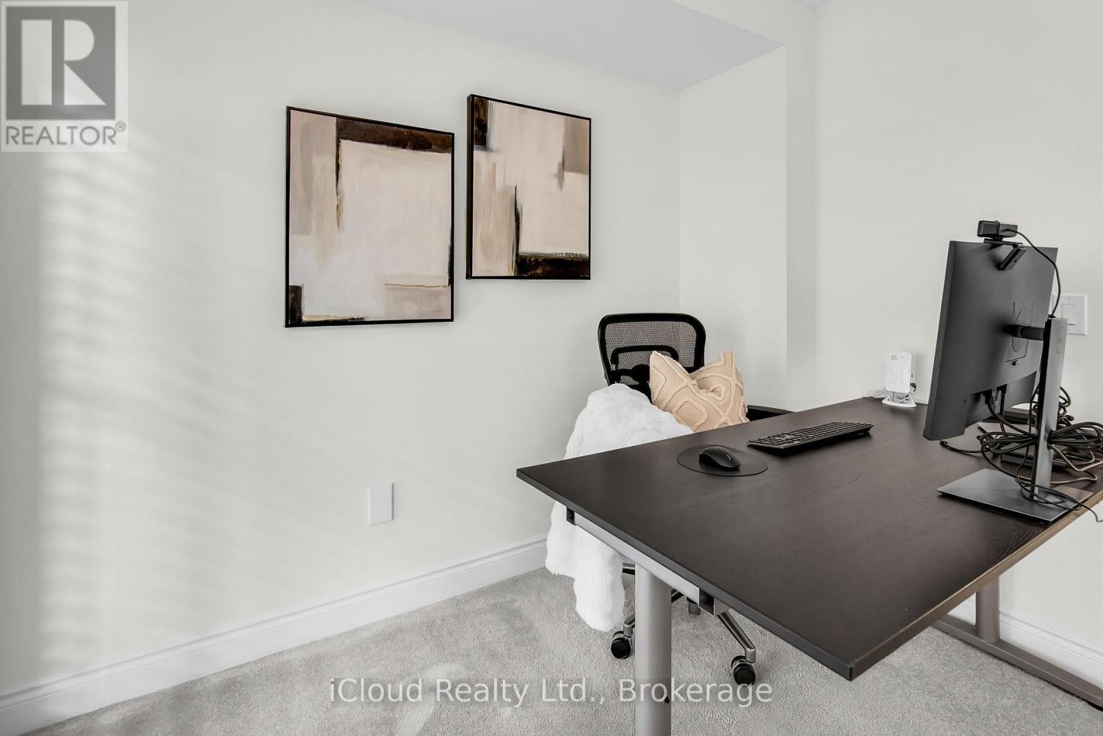 1632 Crestview Avenue, Mississauga, Ontario  L5G 0C3 - Photo 10 - W12478190