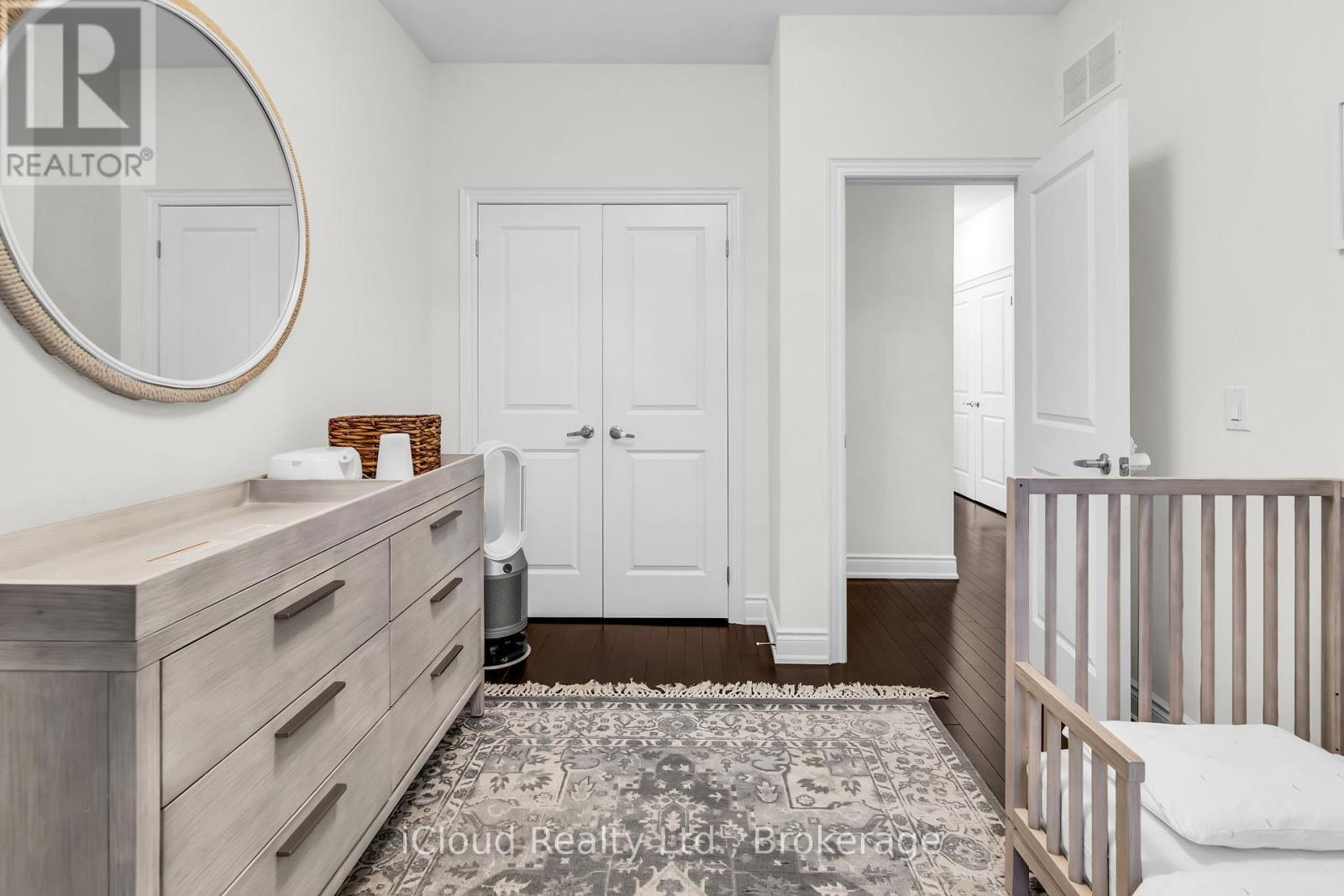 1632 Crestview Avenue, Mississauga, Ontario  L5G 0C3 - Photo 44 - W12478190