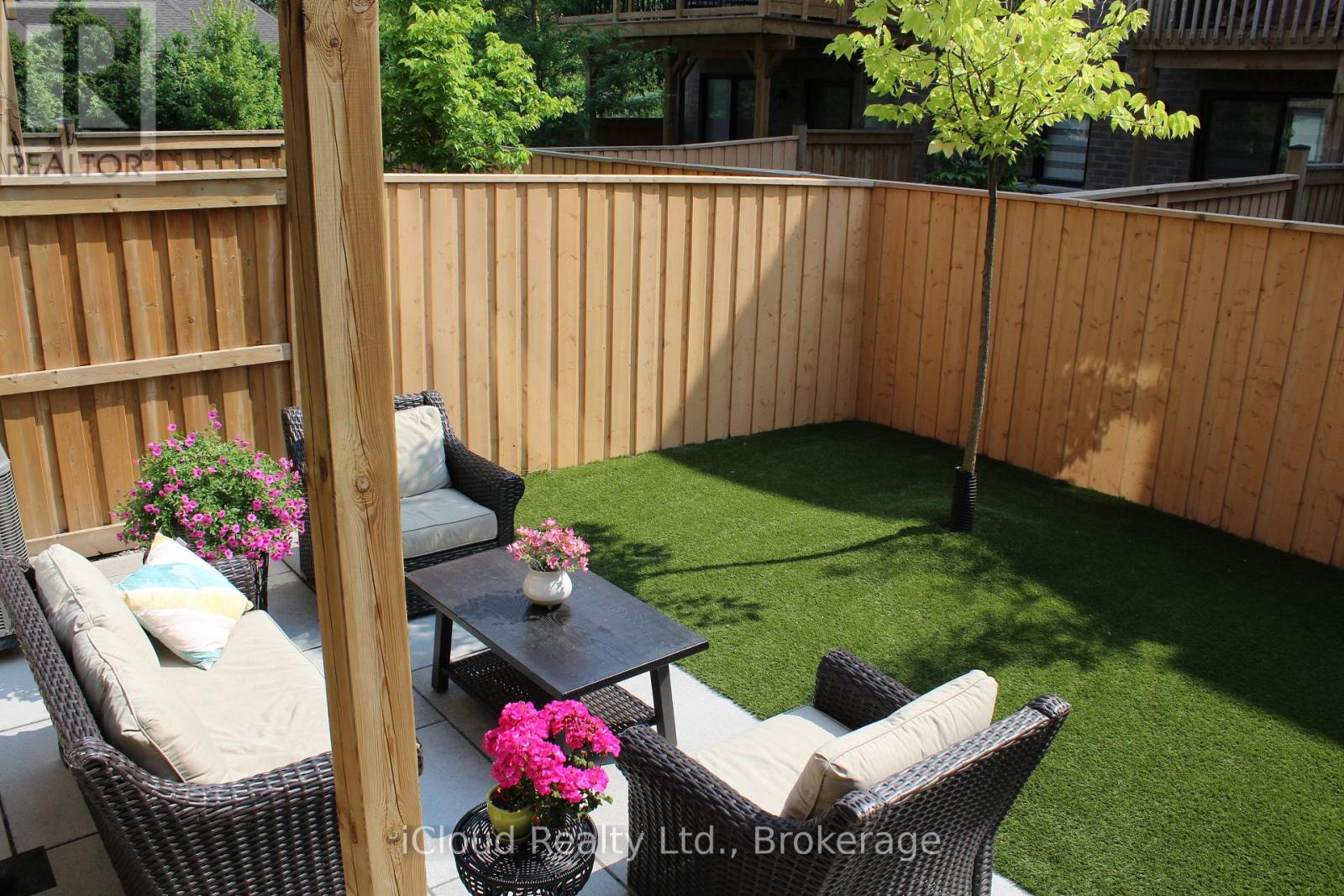1632 Crestview Avenue, Mississauga, Ontario  L5G 0C3 - Photo 49 - W12478190