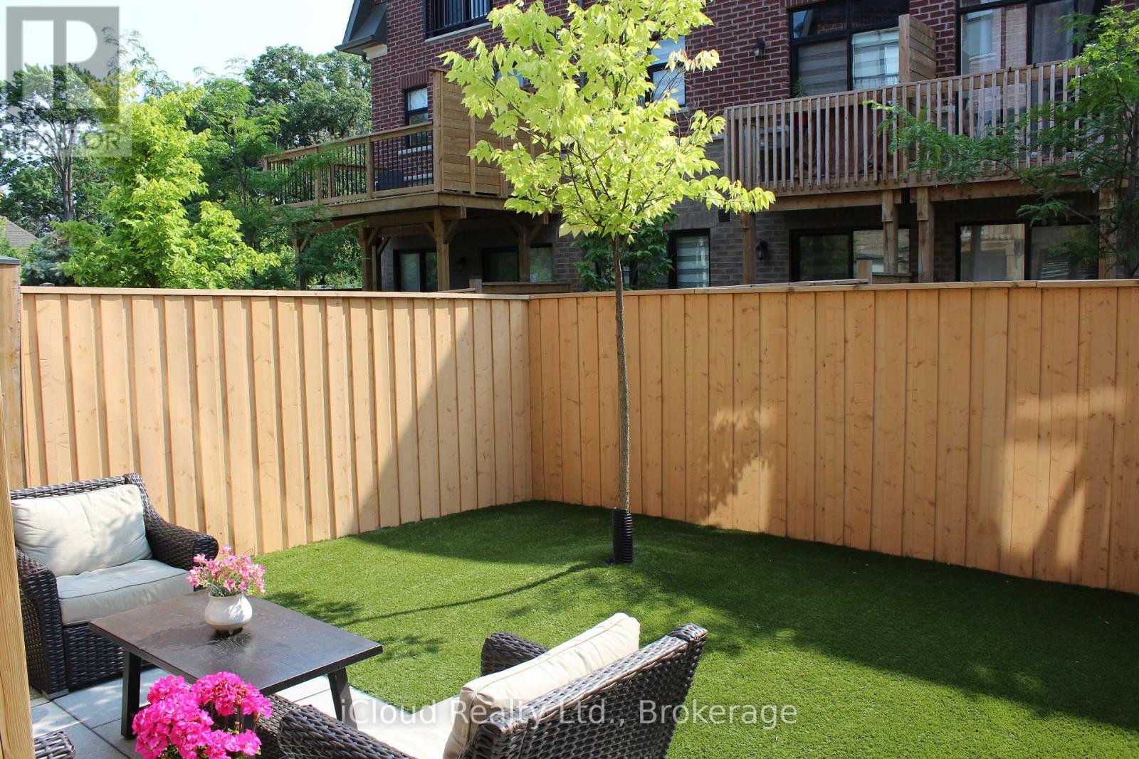 1632 Crestview Avenue, Mississauga, Ontario  L5G 0C3 - Photo 50 - W12478190