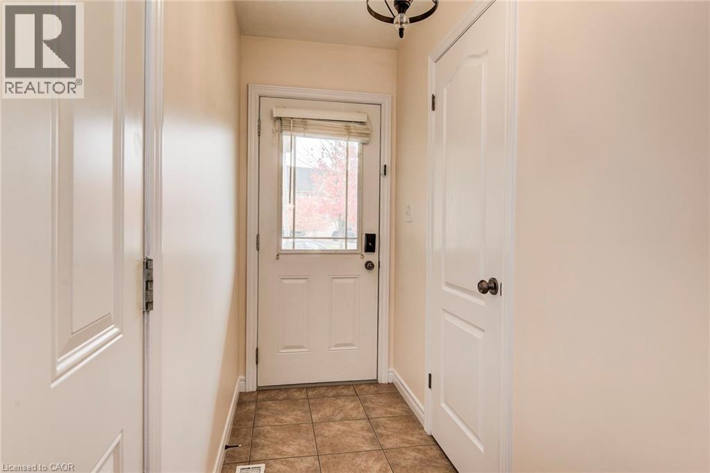 46 Clough Crescent, Guelph, Ontario  N1L 0G1 - Photo 4 - 40781354
