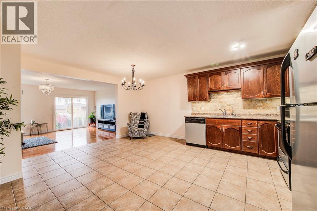 46 Clough Crescent, Guelph, Ontario  N1L 0G1 - Photo 7 - 40781354