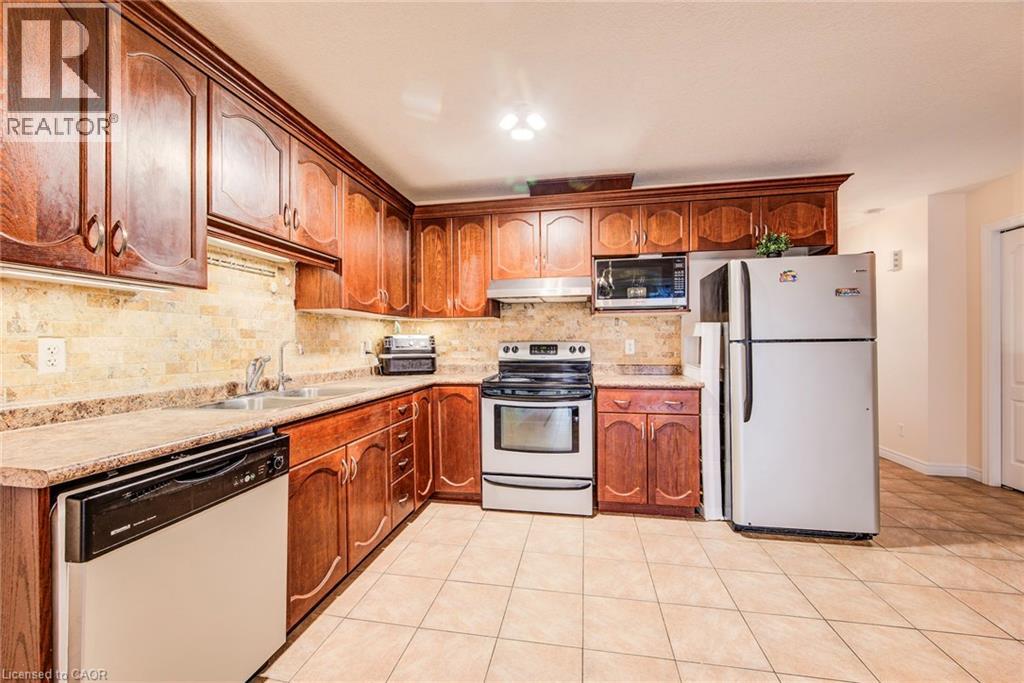 46 Clough Crescent, Guelph, Ontario  N1L 0G1 - Photo 9 - 40781354