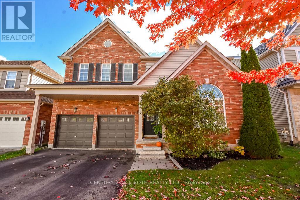 11 BLACKBIRD LANE, Barrie, Ontario