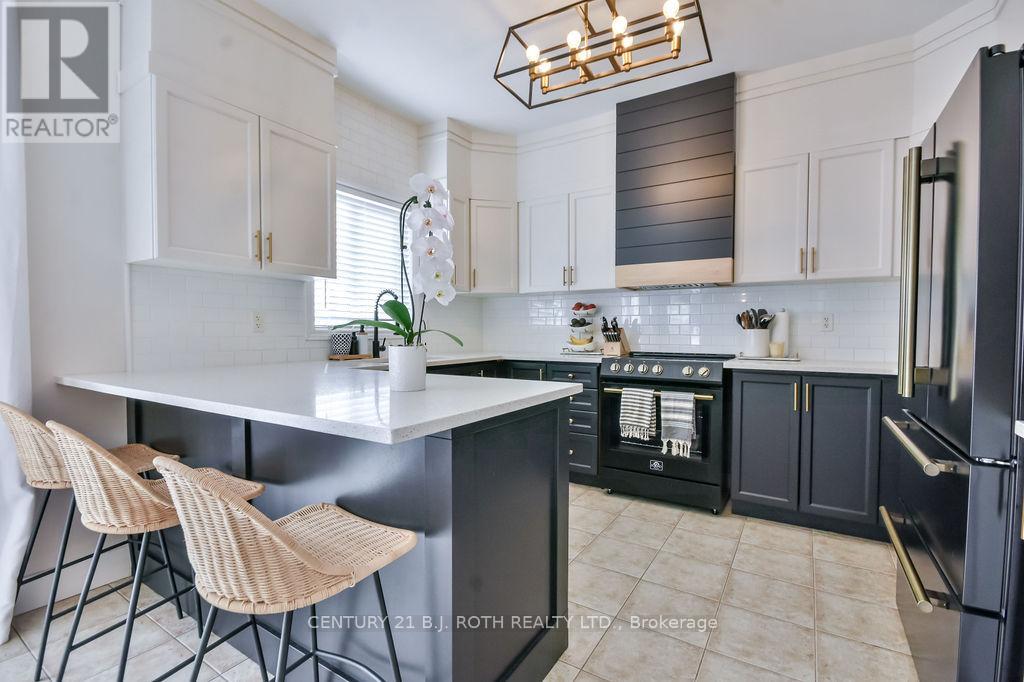 11 Blackbird Lane, Barrie, Ontario  L4N 0Z1 - Photo 21 - S12478251