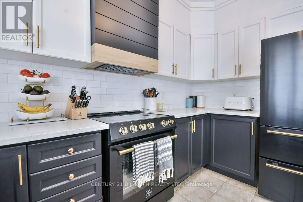 11 Blackbird Lane, Barrie, Ontario  L4N 0Z1 - Photo 25 - S12478251