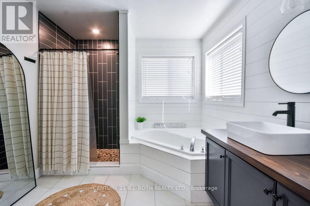 11 Blackbird Lane, Barrie, Ontario  L4N 0Z1 - Photo 37 - S12478251