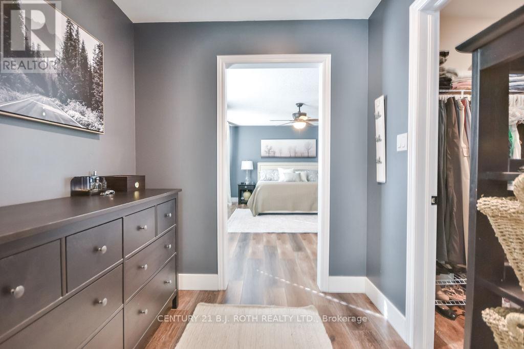 11 Blackbird Lane, Barrie, Ontario  L4N 0Z1 - Photo 38 - S12478251
