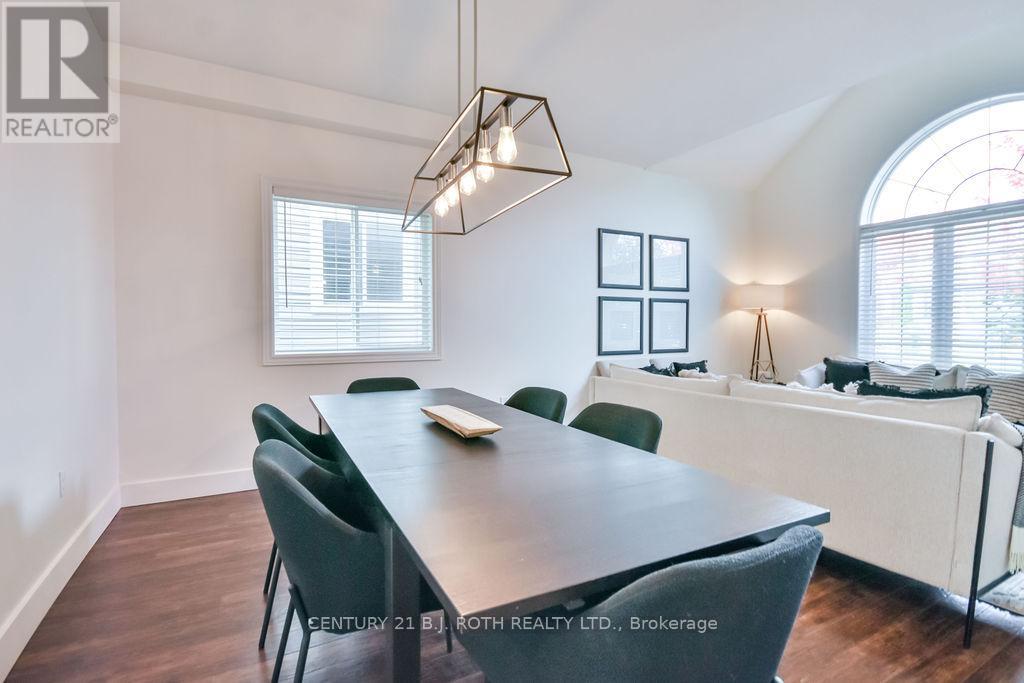 11 Blackbird Lane, Barrie, Ontario  L4N 0Z1 - Photo 4 - S12478251