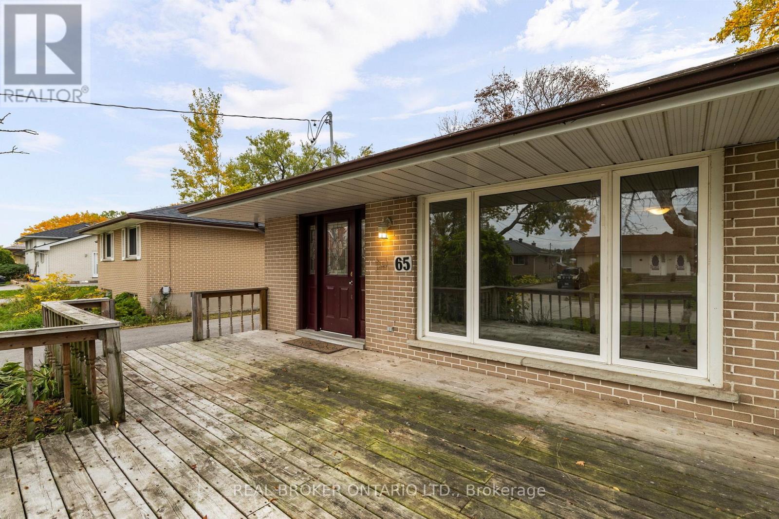 65 Ottaway Avenue, Barrie, Ontario  L4M 2X1 - Photo 3 - S12478259