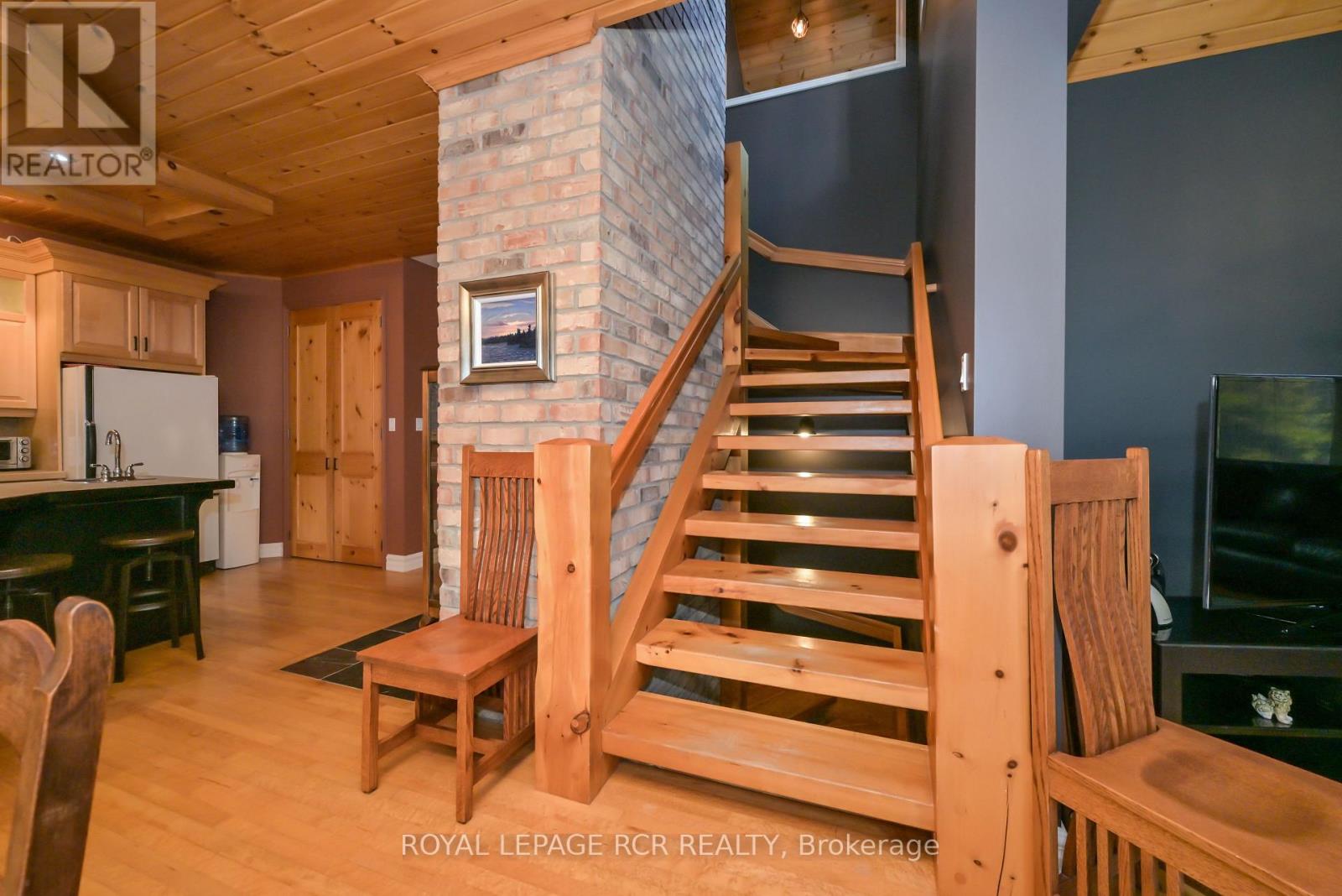 1385 Baseline Road, Springwater, Ontario  L0L 2K0 - Photo 12 - S12478287