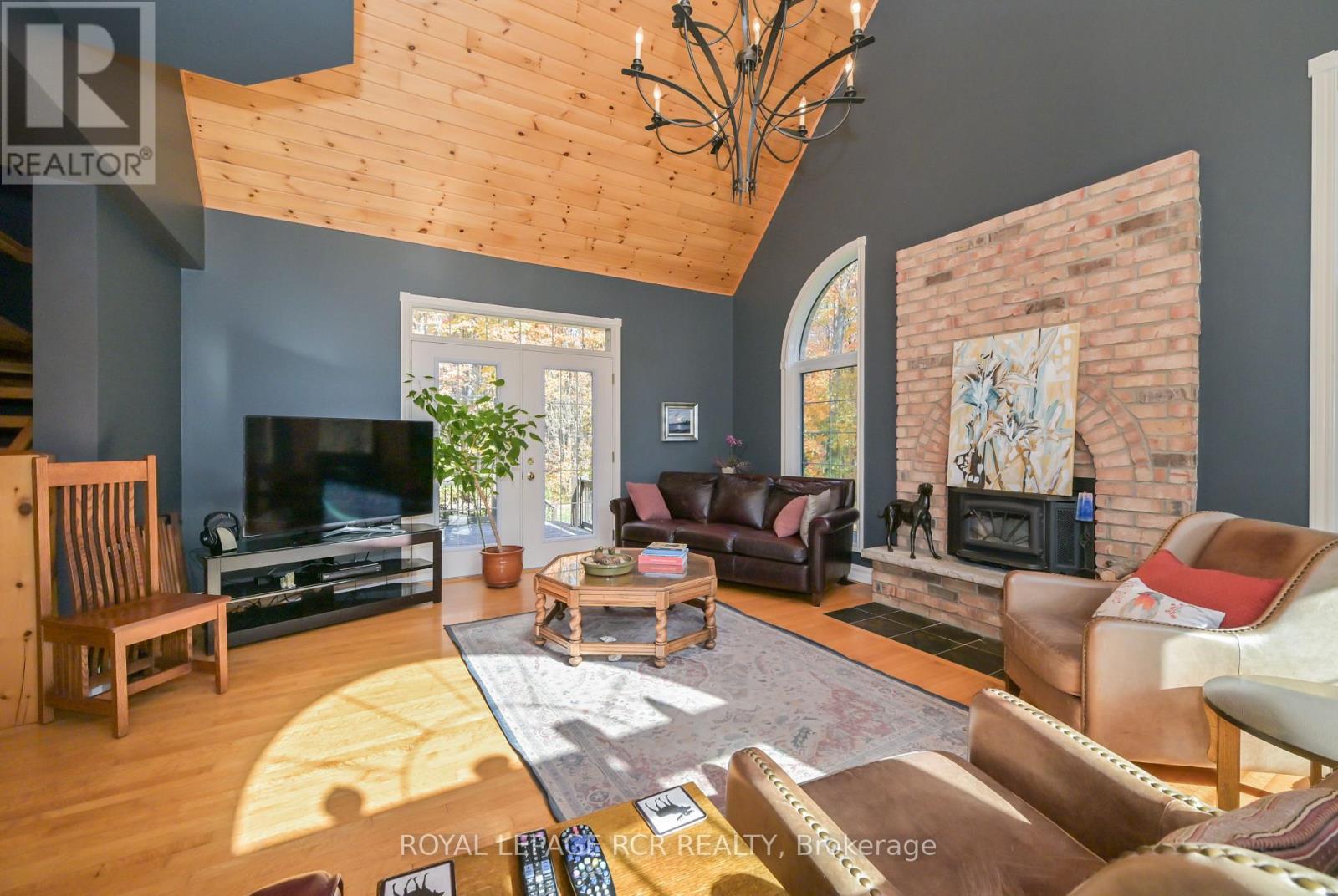 1385 Baseline Road, Springwater, Ontario  L0L 2K0 - Photo 8 - S12478287