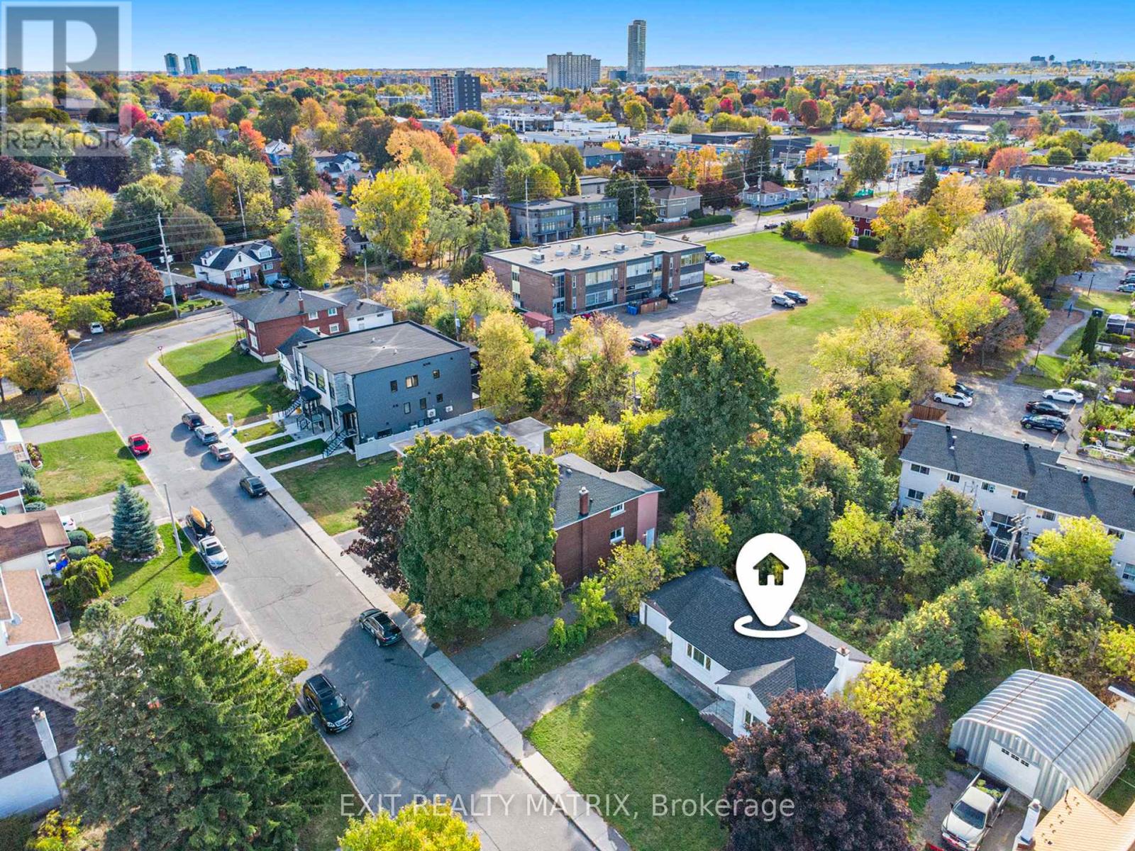 436 Blake Boulevard, Ottawa, Ontario  K1K 1B1 - Photo 6 - X12471121