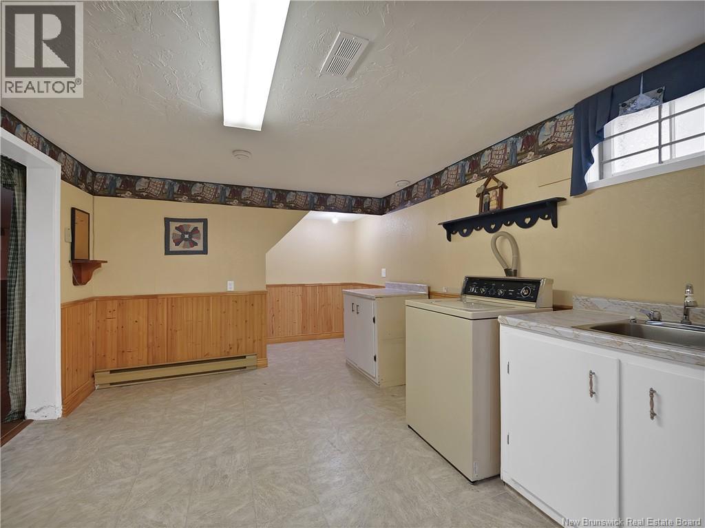 107 Carney, Moncton, New Brunswick  E1C 4J1 - Photo 26 - NB128945