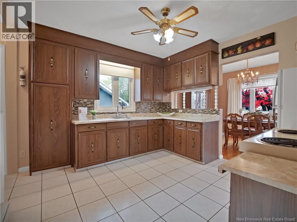 107 Carney, Moncton, New Brunswick  E1C 4J1 - Photo 10 - NB128945