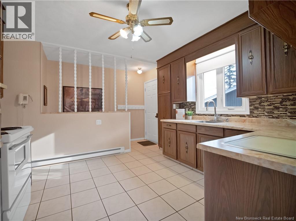 107 Carney, Moncton, New Brunswick  E1C 4J1 - Photo 11 - NB128945