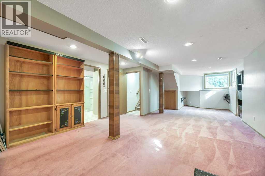 41 Millbank Bay Sw, Calgary, Alberta  T2Y 2Z1 - Photo 27 - A2222216