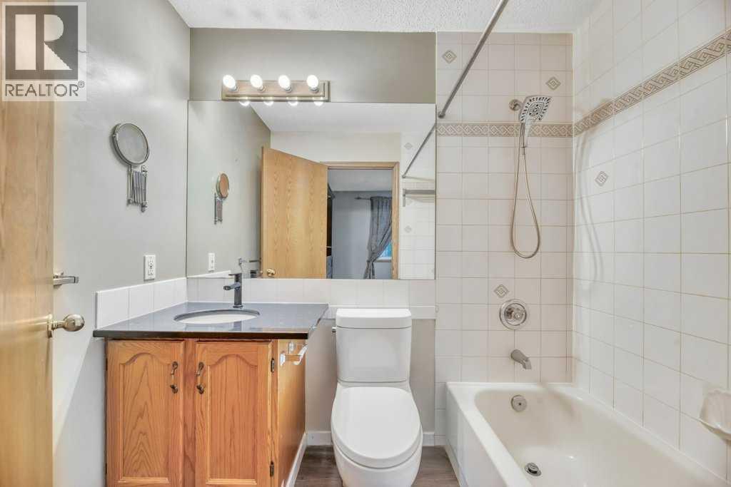 41 Millbank Bay Sw, Calgary, Alberta  T2Y 2Z1 - Photo 19 - A2222216