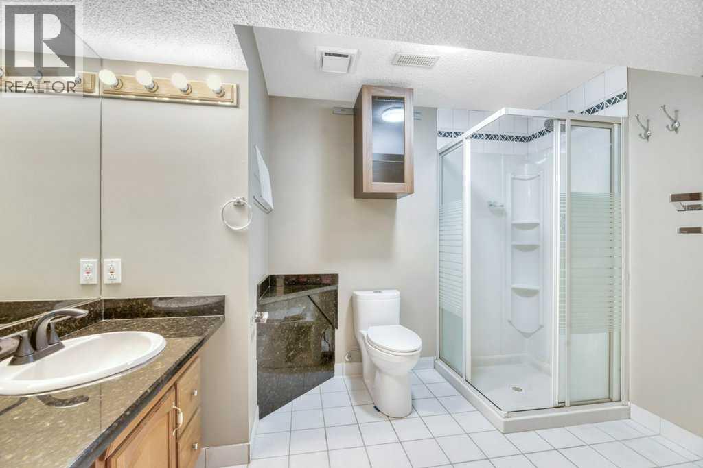 41 Millbank Bay Sw, Calgary, Alberta  T2Y 2Z1 - Photo 30 - A2222216