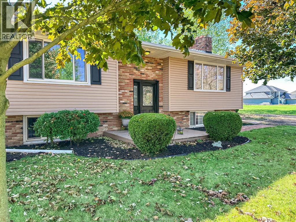 428 County Rd 2, Lakeshore, Ontario  N8L 1K1 - Photo 2 - 25026953