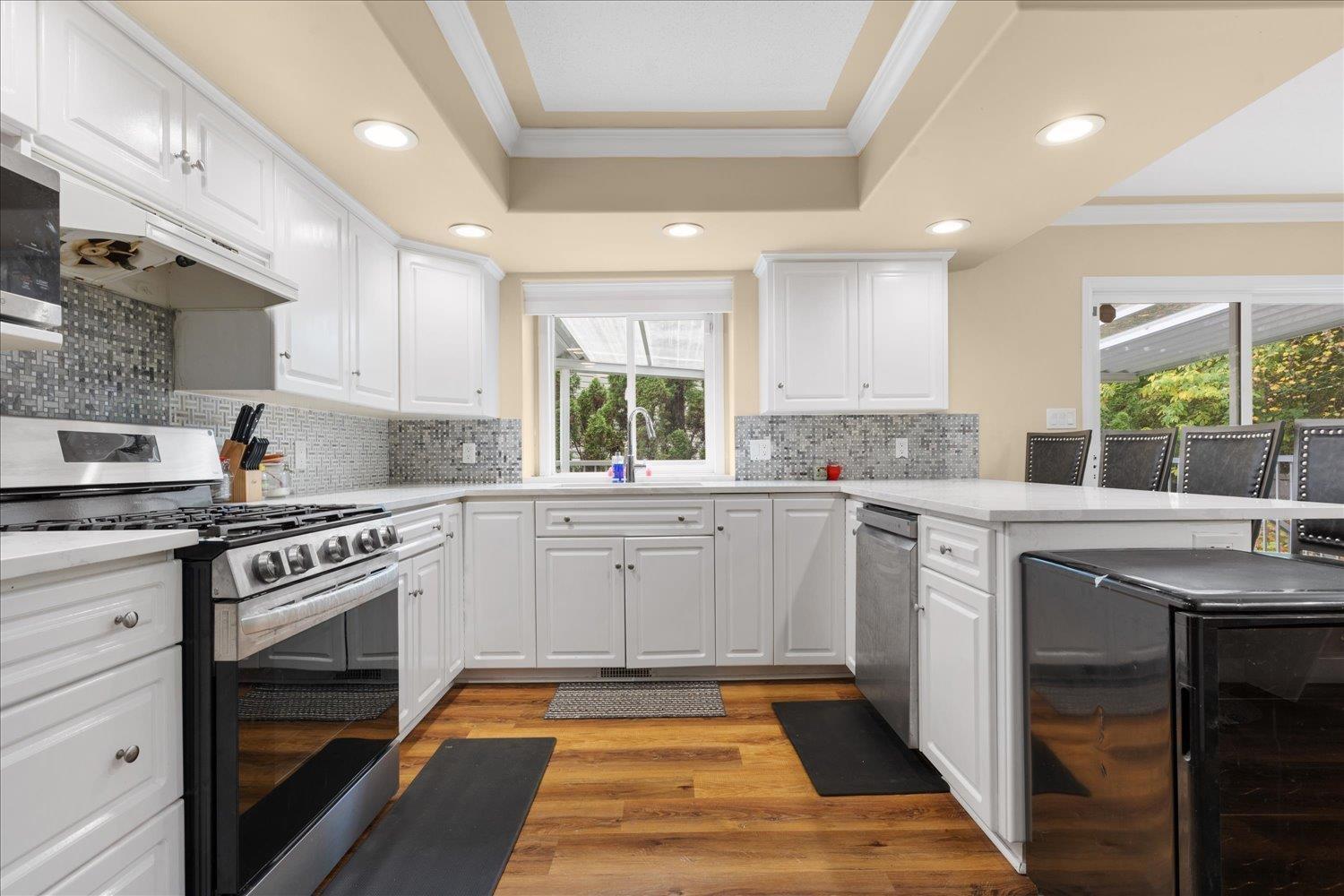 65885 Ogilview Drive, Kawkawa Lake, Hope, British Columbia  V0X 1L1 - Photo 7 - R3060937