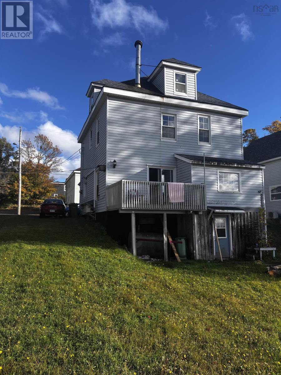 503 Macdonald Street, New Glasgow, Nova Scotia  B2H 2W3 - Photo 2 - 202526379