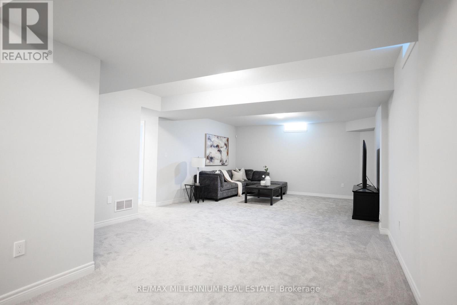 217 Walker Road N, Pelham, Ontario  L0S 1E6 - Photo 25 - X12478019