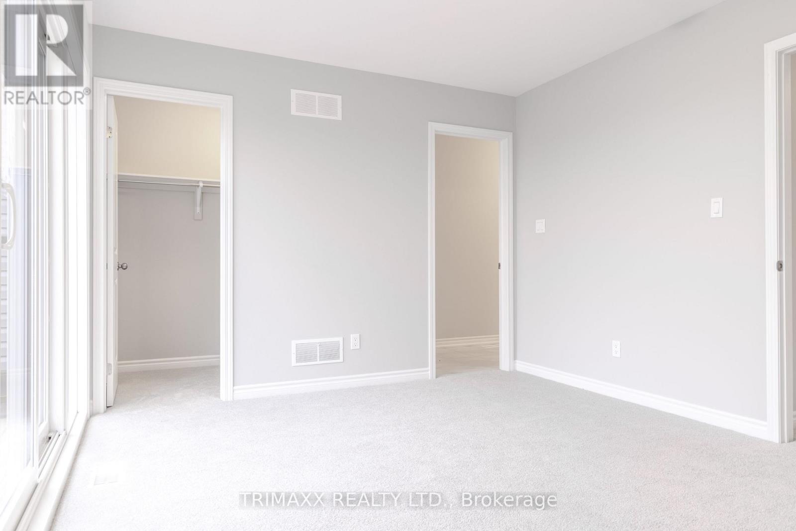 25b Oakdale Avenue, St. Catharines, Ontario  L2P 2B8 - Photo 25 - X12478029