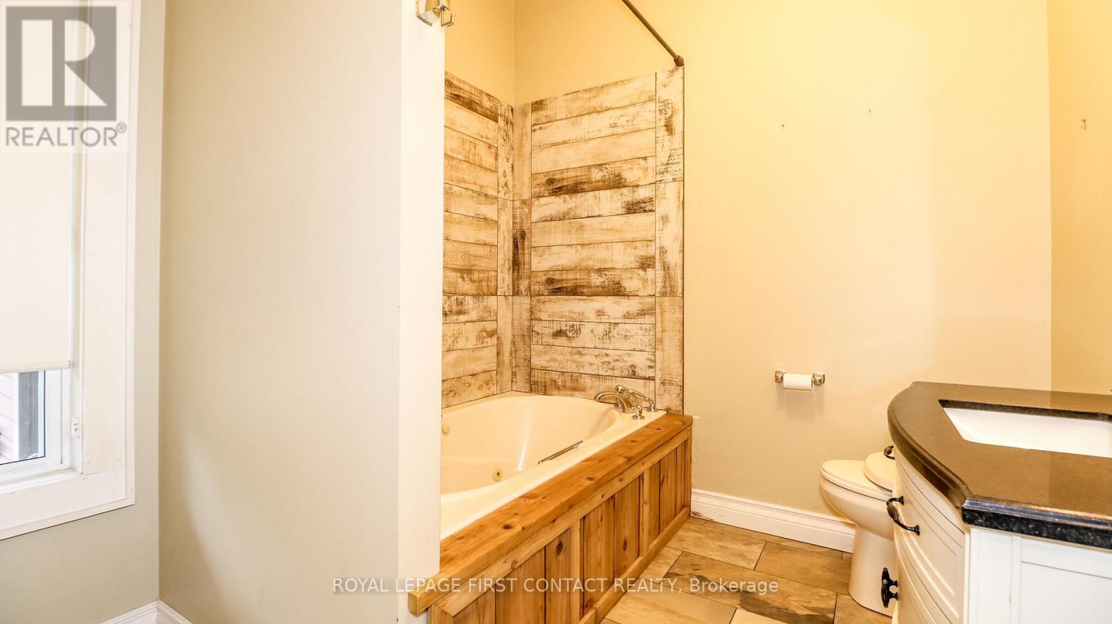 2 Porter Lane, Kawartha Lakes, Ontario  K0M 1K0 - Photo 31 - X12478128