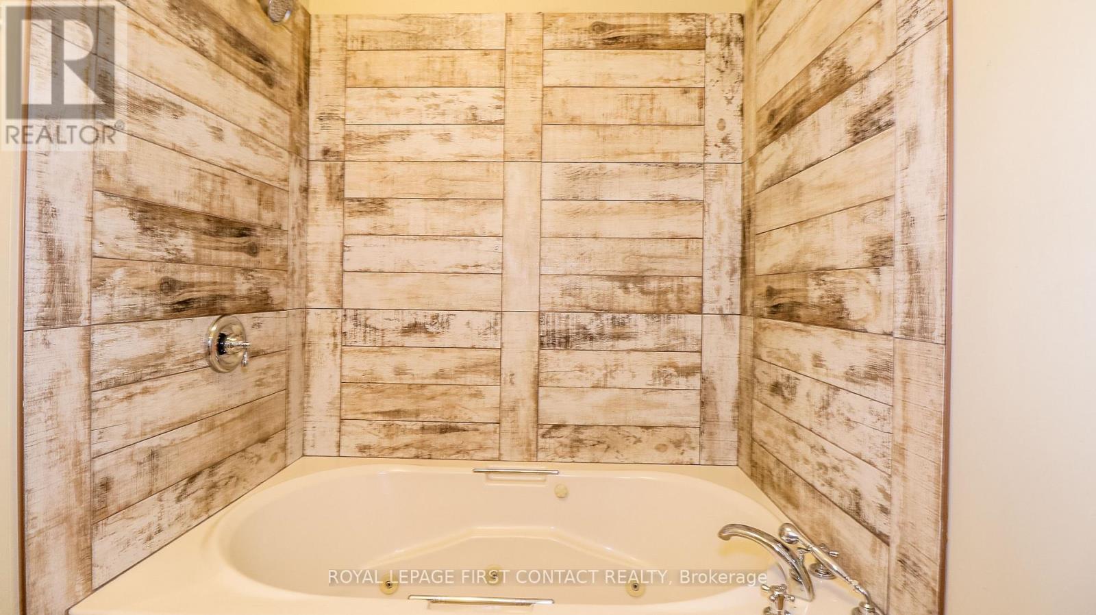 2 Porter Lane, Kawartha Lakes, Ontario  K0M 1K0 - Photo 33 - X12478128