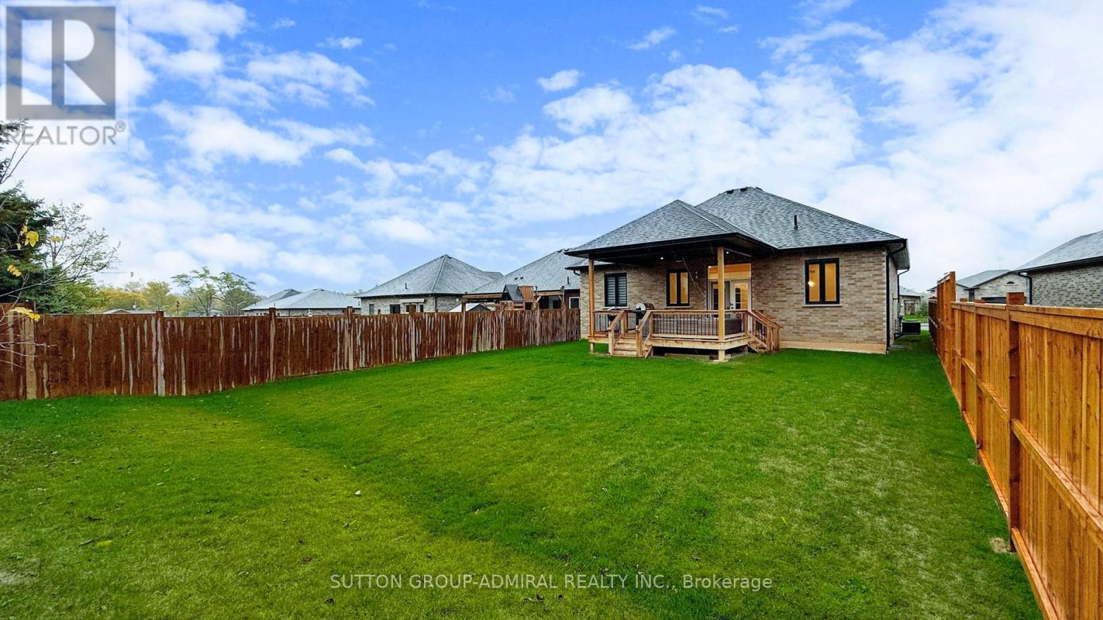 146 Hetram Court, Fort Erie, Ontario  L0S 1B0 - Photo 30 - X12478142