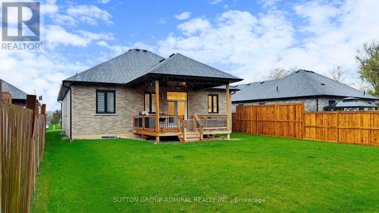 146 Hetram Court, Fort Erie, Ontario  L0S 1B0 - Photo 31 - X12478142