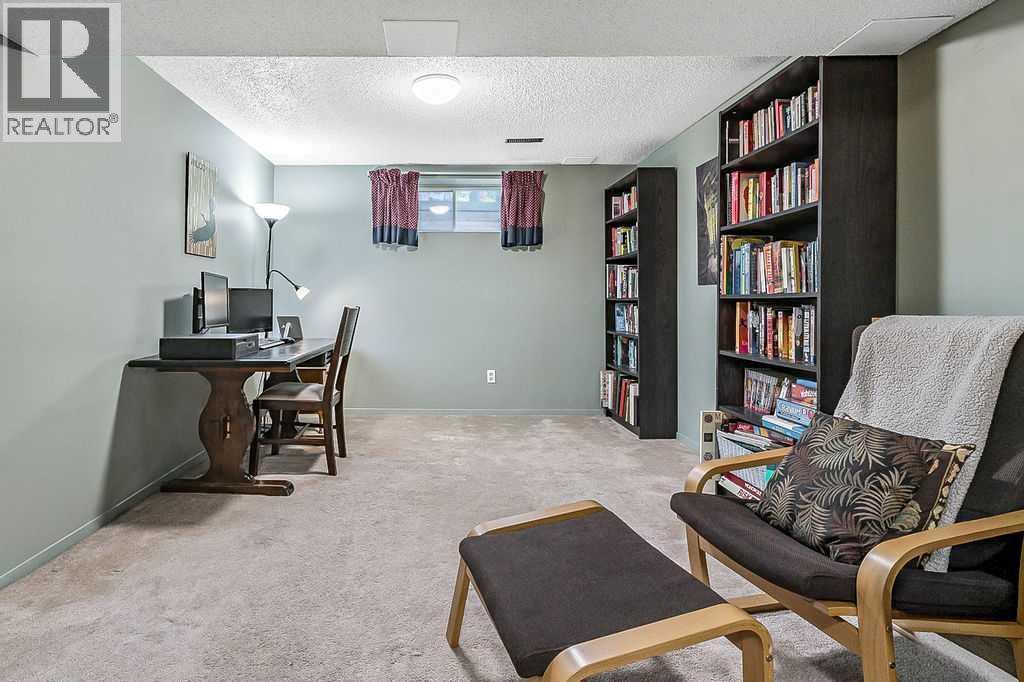 637 Strathcona Drive Sw, Calgary, Alberta  T3H 1K6 - Photo 27 - A2263882